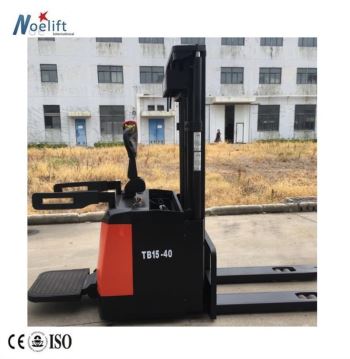 Stivuitor electric cu stivuitor cu mașină montată 1500KS